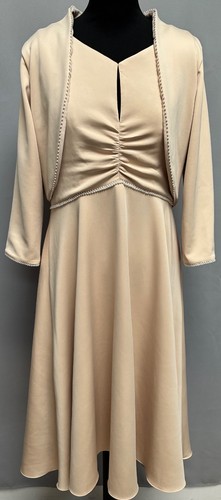 Stunning beige mother the - stunning,